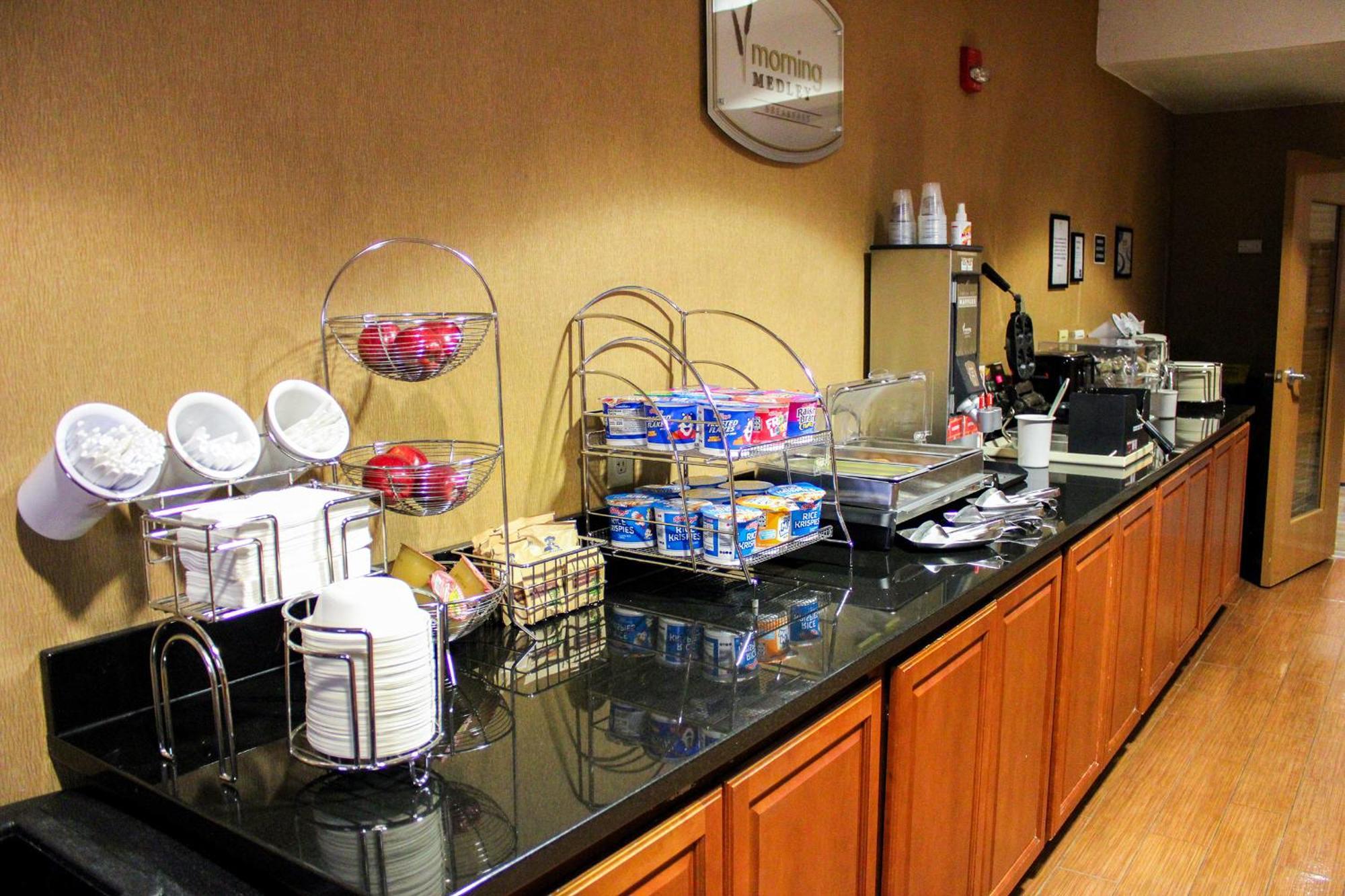 Union Sleep Inn & Suites Conference Center Eau Claire North מראה חיצוני תמונה