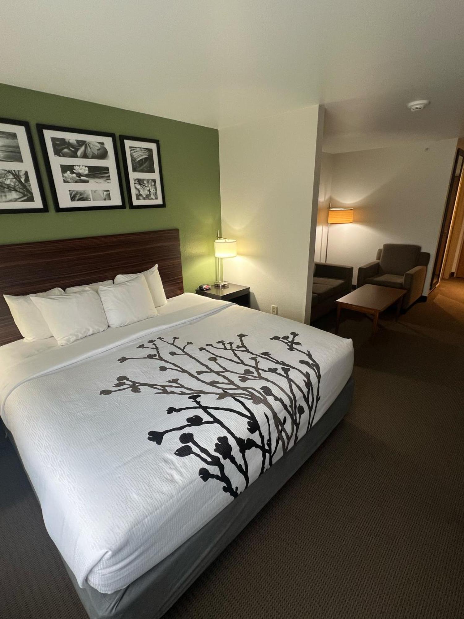 Union Sleep Inn & Suites Conference Center Eau Claire North מראה חיצוני תמונה