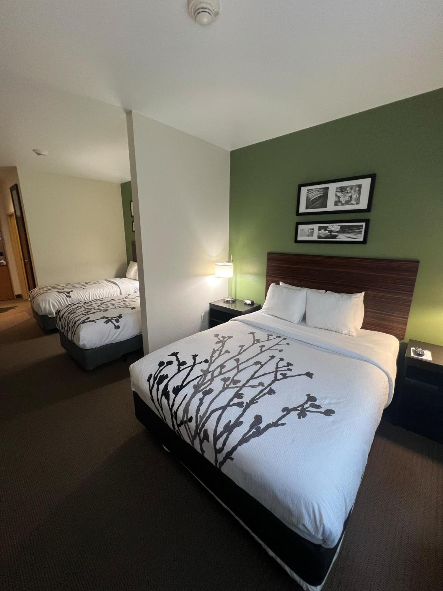 Union Sleep Inn & Suites Conference Center Eau Claire North מראה חיצוני תמונה